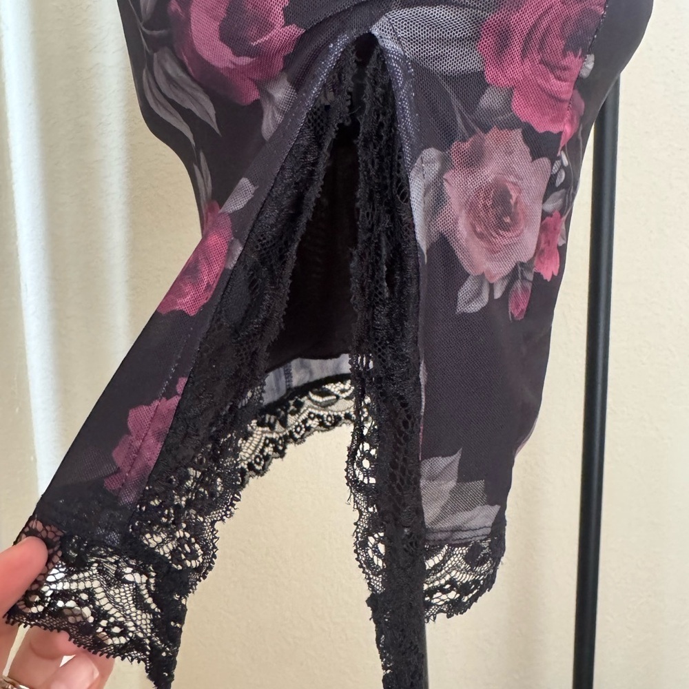 Motel Rocks Black Floral Lace Trim Mini Dress XS Goth Slip Y2K - Picture 8 of 9